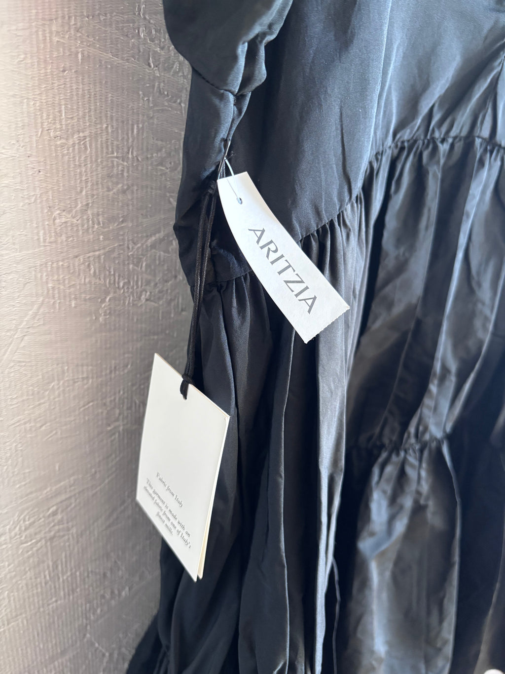 NWT Aritzia Sunday Best Gianna Oversized Tiered Mini Puff Sleeve Babydoll Dress