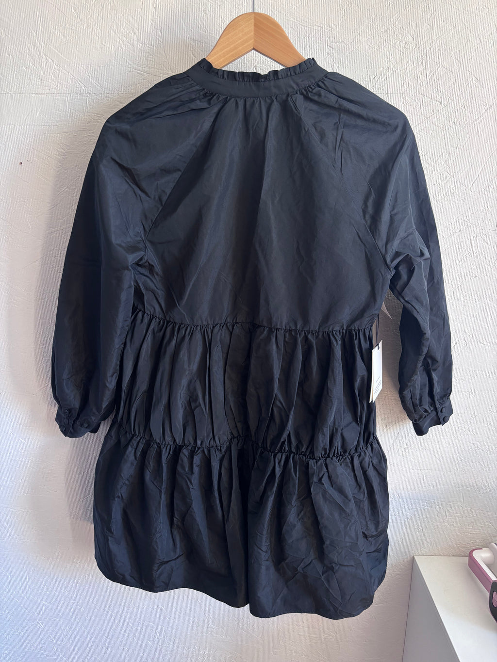 NWT Aritzia Sunday Best Gianna Oversized Tiered Mini Puff Sleeve Babydoll Dress