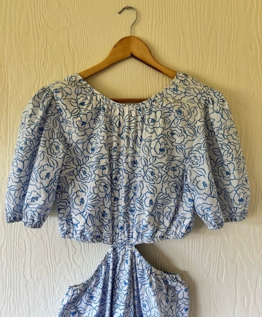 Faithful the Brand Martine Floral Print Alessandria Midi Cut Out Floral White with Blue Dress