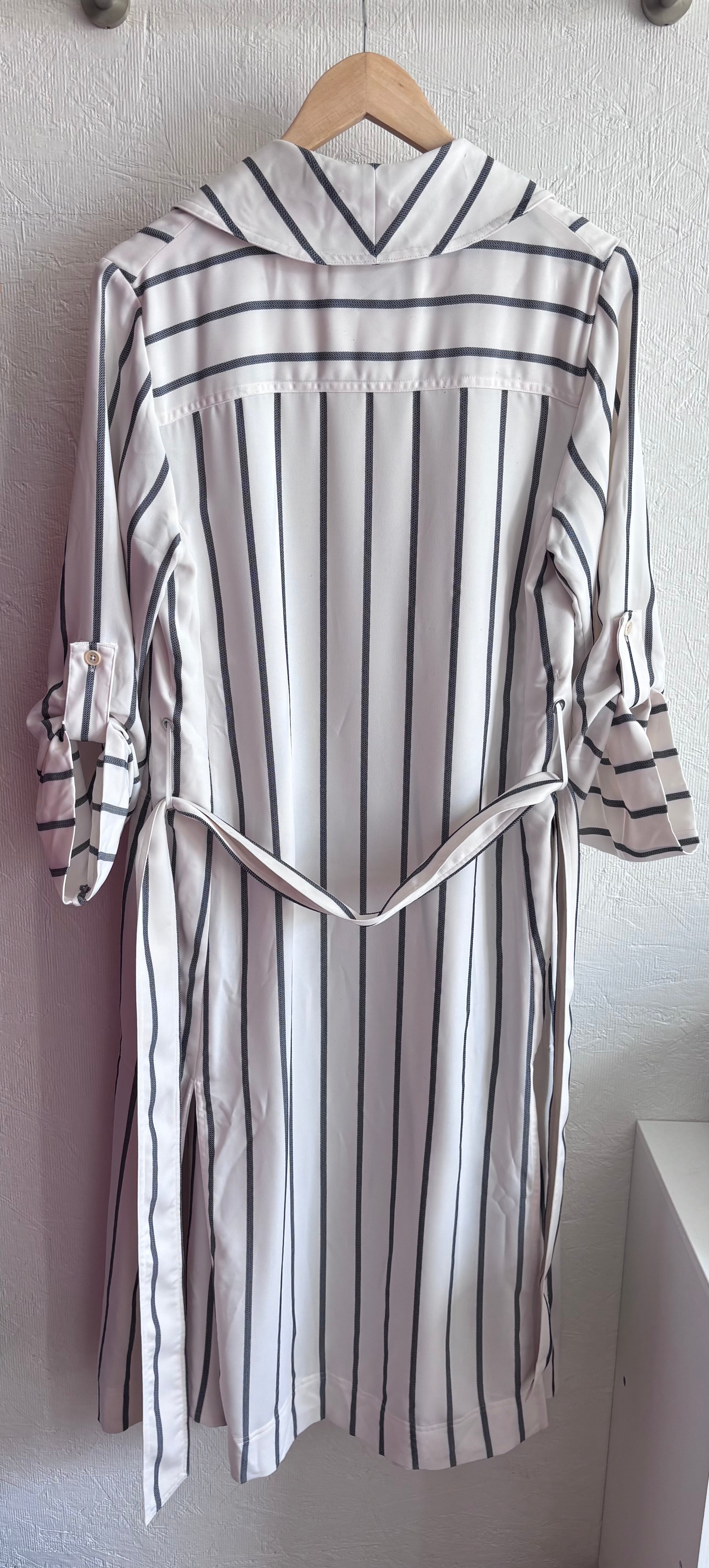 Babaton Aritzia Pinstripe Stripe Khalo Robe Belted Jacket