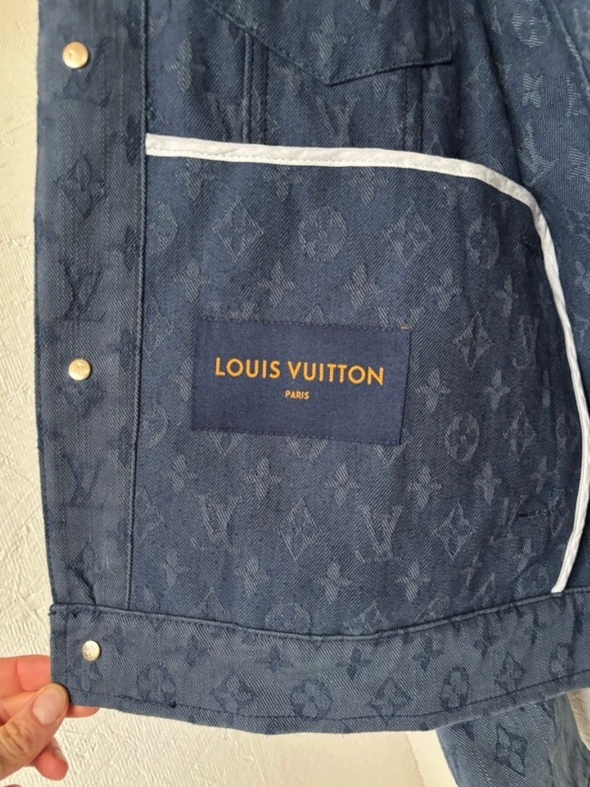 Authentic 2019 Louis Vuitton Blue Monogram Denim Button Front Trucker Jacket