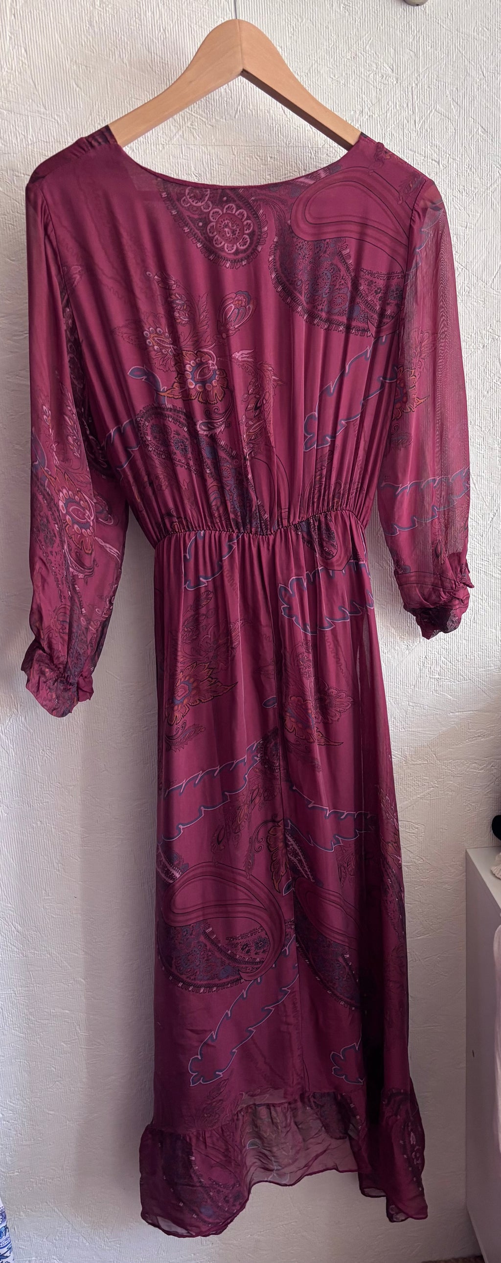 Vintage Anna Melan Made in Italy Boho Burgundy Maroon Paisley Print Ruffle Silk Blend Midi Dress