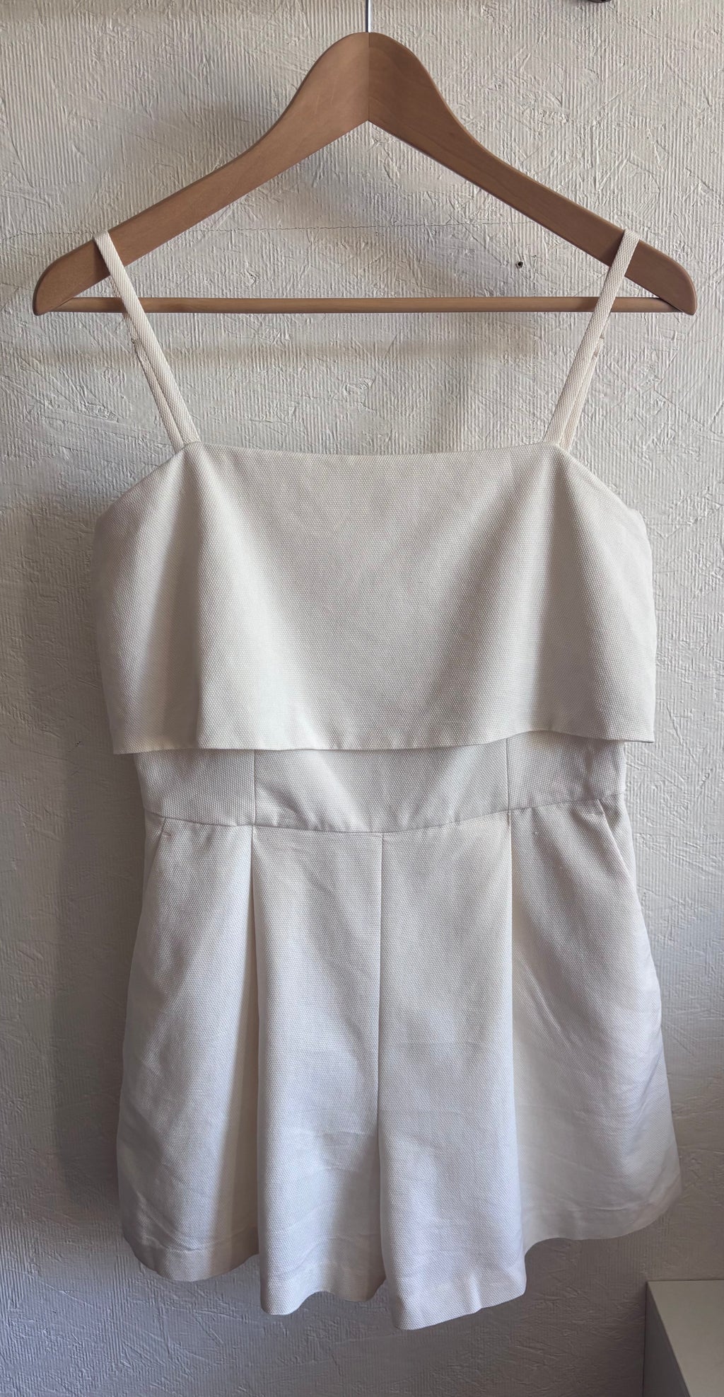 Club Monaco Crepe Textured Cream Spaghetti Strap Romper Playsuit with Pockets