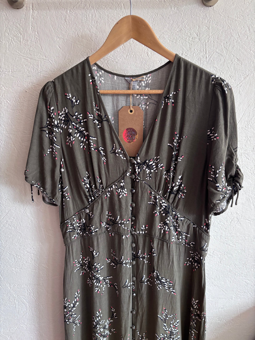 Jigsaw Sophelia Olive Grey Green Floral Print Button Down Short Sleeve Midi Maxi Tea Dress