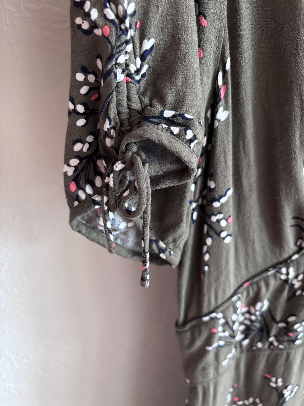 Jigsaw Sophelia Olive Grey Green Floral Print Button Down Short Sleeve Midi Maxi Tea Dress