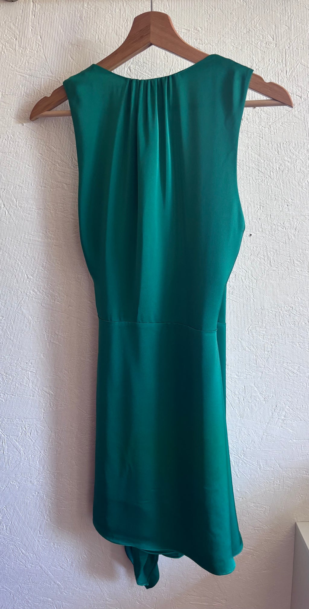 NWT Ramy Brook Emerald Jade Green Satin Charmeuse Mini Knot Detail Wrap Dress