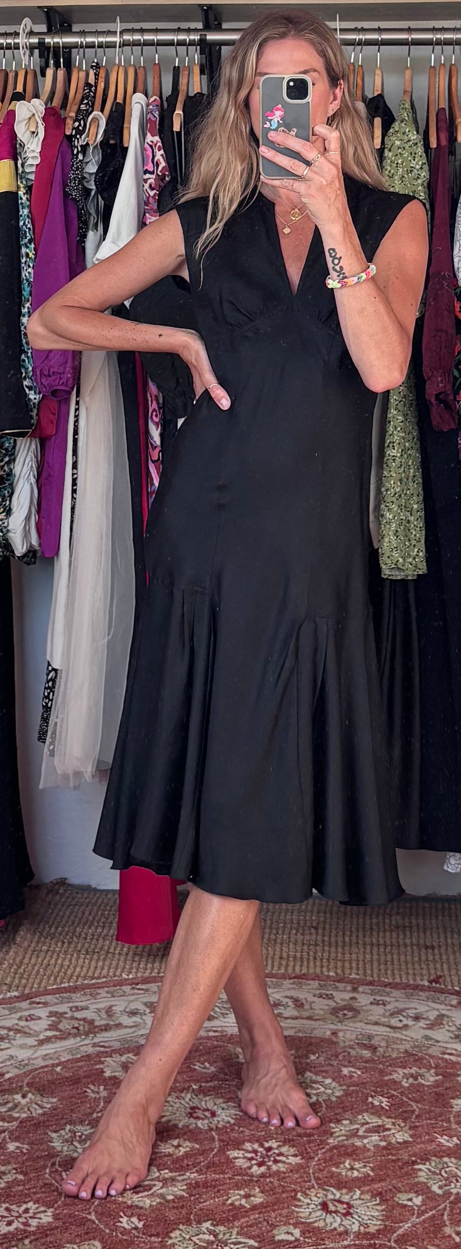 Vintage Jacob 100% Silk Classic Timeless Elegant Black V Neck Fishtail Midi Dress