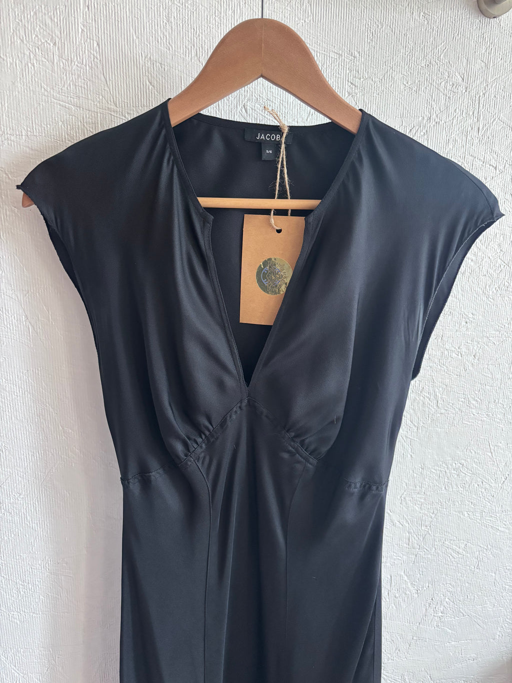 Vintage Jacob 100% Silk Classic Timeless Elegant Black V Neck Fishtail Midi Dress