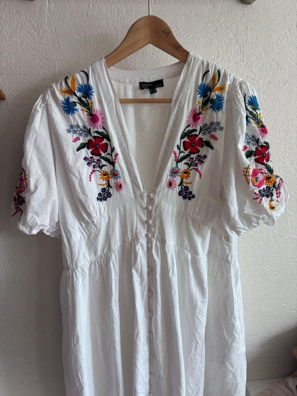 Nobody’s Child 100% Cotton Boho White V Neck Button Down Puff Sleeve Floral Embroidered Midi Dress