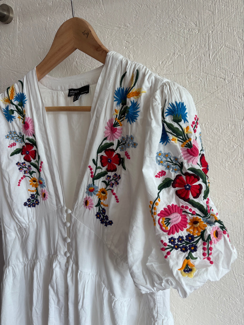 Nobody’s Child 100% Cotton Boho White V Neck Button Down Puff Sleeve Floral Embroidered Midi Dress