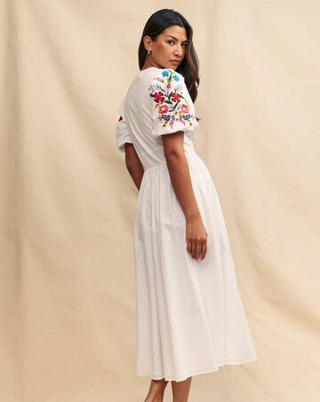 Nobody’s Child 100% Cotton Boho White V Neck Button Down Puff Sleeve Floral Embroidered Midi Dress