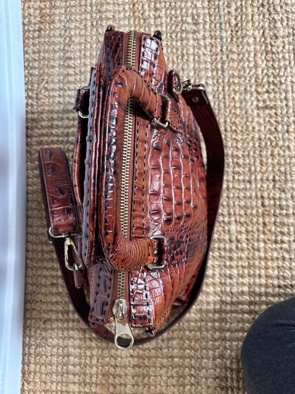 RARE Vintage Ted Baker Brown 100% Leather Crocodile Embossed Bag
