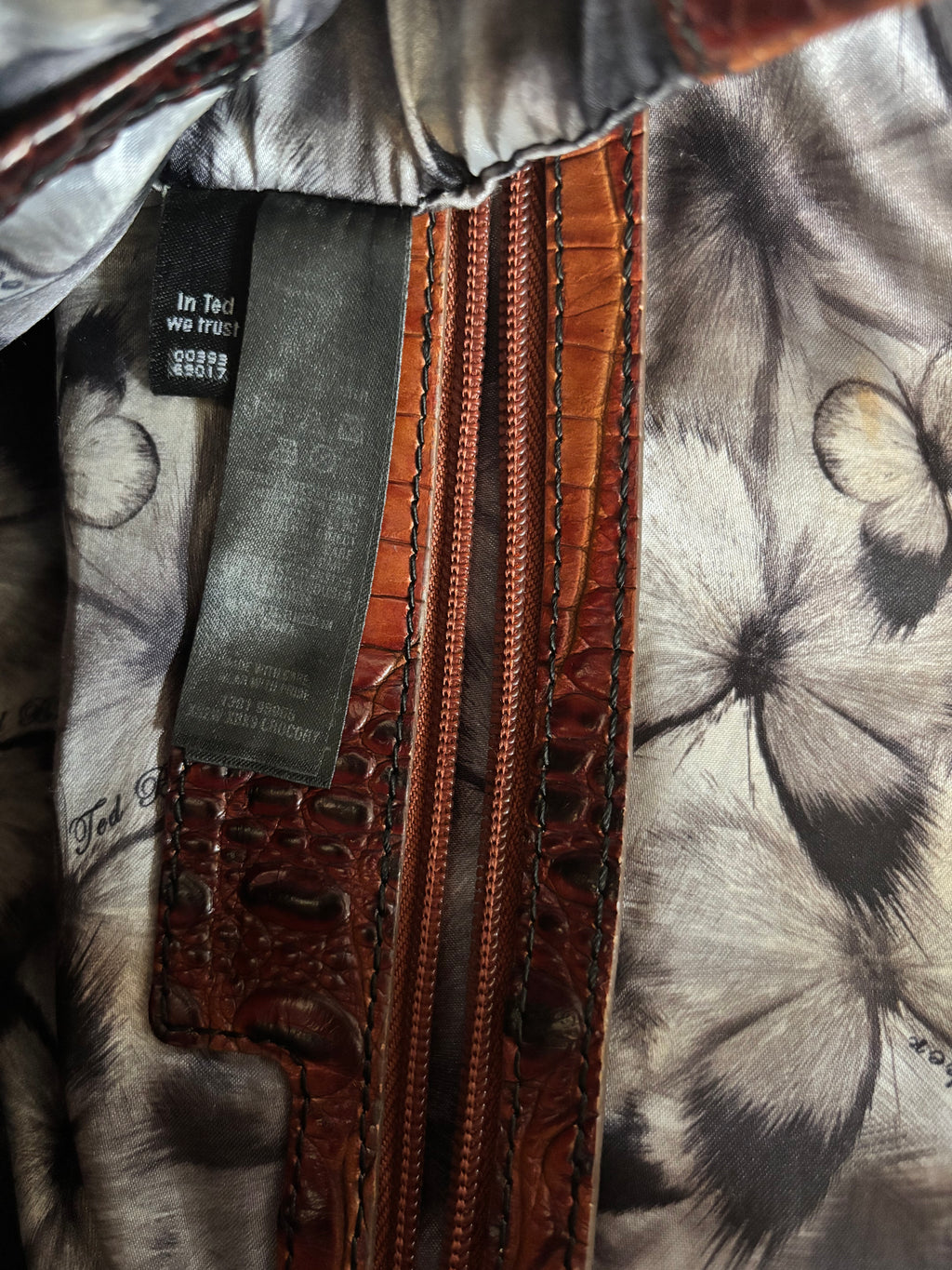 RARE Vintage Ted Baker Brown 100% Leather Crocodile Embossed Bag