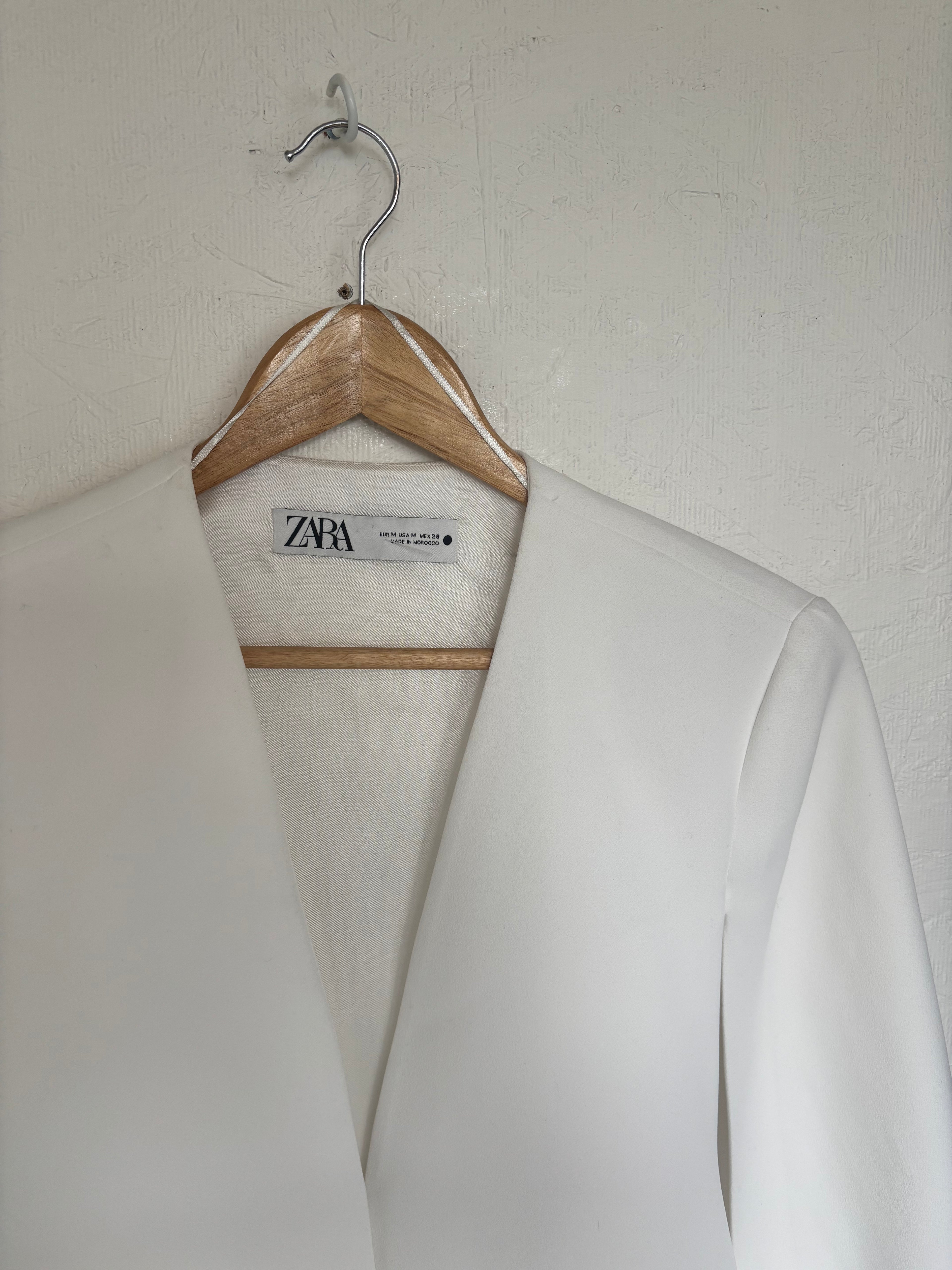 Zara ZW Collection White Cape Blazer Sleeveless Vest Bridal Minimalist